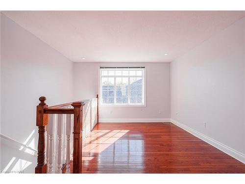 255A Lakeshore Road, St. Catharines, ON - Indoor Photo Showing Other Room