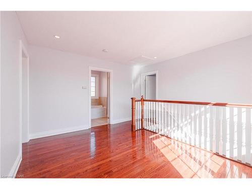 255A Lakeshore Road, St. Catharines, ON - Indoor Photo Showing Other Room