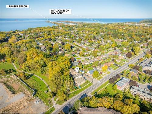 255A Lakeshore Road, St. Catharines, ON - Outdoor With Body Of Water With View