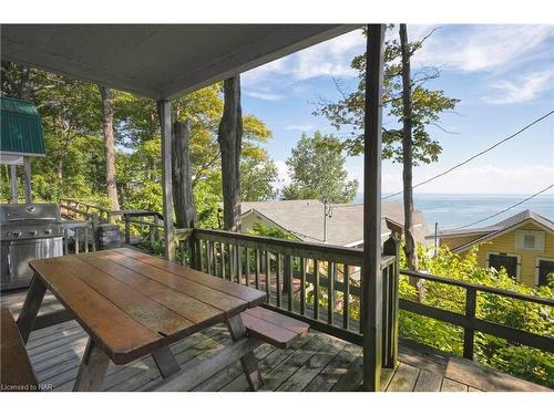 4041 Crystal Beach Hill Lane, Crystal Beach, ON - Outdoor With Deck Patio Veranda With Exterior