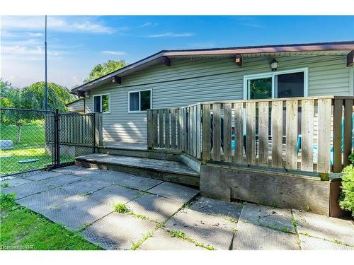 1711 Dominion Rd Road, Fort Erie, ON - Outdoor