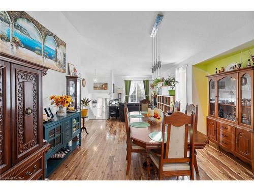 283 Oakcrest Avenue, Welland, ON - Indoor Photo Showing Dining Room