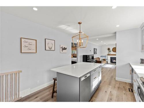 12 Northwood Drive, St. Catharines, ON - Indoor Photo Showing Kitchen