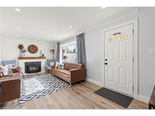 12 Northwood Drive, St. Catharines, ON - Indoor Photo Showing Living Room With Fireplace