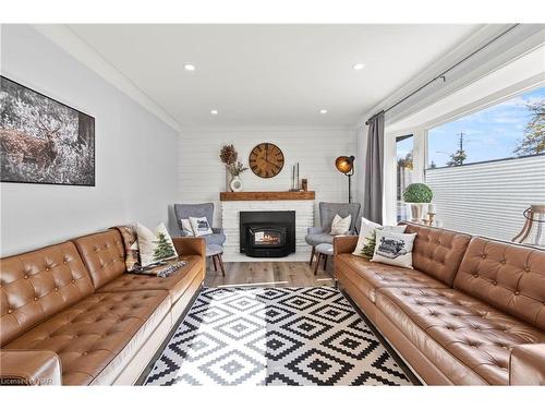 12 Northwood Drive, St. Catharines, ON - Indoor Photo Showing Living Room With Fireplace