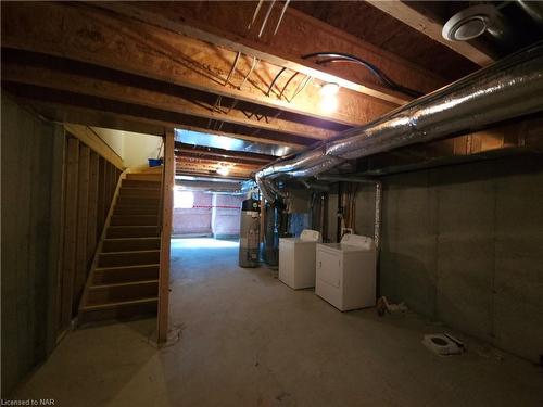 7-7768 Ascot Circle, Niagara Falls, ON - Indoor Photo Showing Basement