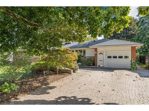 5 Cherryhill Drive, Grimsby, ON - Outdoor