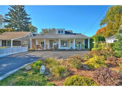 13 Graham Avenue Avenue, St. Catharines, ON - Outdoor With Deck Patio Veranda