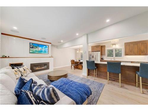 62 Wakil Drive, St. Catharines, ON - Indoor Photo Showing Living Room With Fireplace