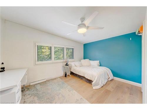 62 Wakil Drive, St. Catharines, ON - Indoor Photo Showing Bedroom