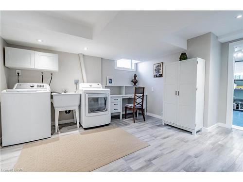 17 Tamarack Avenue, St. Catharines, ON - Indoor Photo Showing Laundry Room