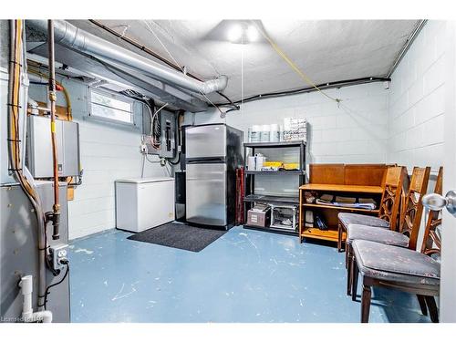 17 Tamarack Avenue, St. Catharines, ON - Indoor Photo Showing Basement