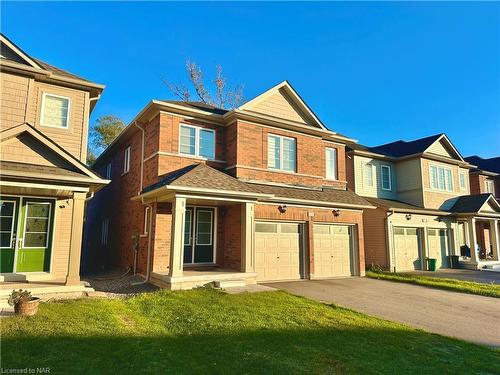 132 Cottonwood Crescent, Welland, ON - Outdoor With Facade