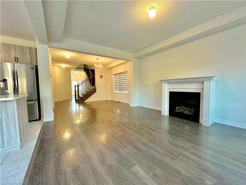 132 Cottonwood Crescent, Welland, ON - Indoor Photo Showing Living Room With Fireplace