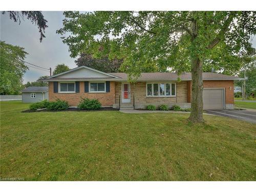 1112 Kennedy Drive, Fort Erie, ON - Outdoor With Facade