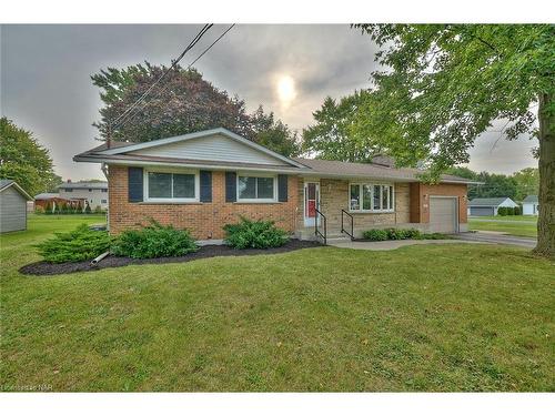 1112 Kennedy Drive, Fort Erie, ON - Outdoor With Facade