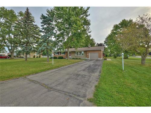 1112 Kennedy Drive, Fort Erie, ON - Outdoor