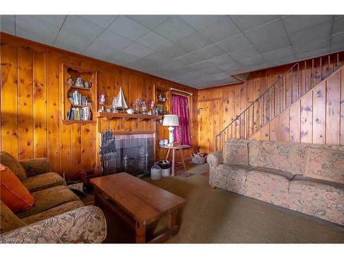 853 Edgemere Road, Fort Erie, ON - Indoor Photo Showing Other Room With Fireplace