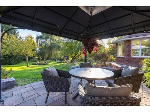 2547 Thunder Bay Road, Fort Erie, ON - Outdoor With Deck Patio Veranda