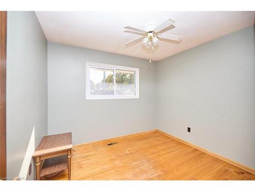 5 Cherrywood Avenue, Fonthill, ON - Indoor Photo Showing Other Room