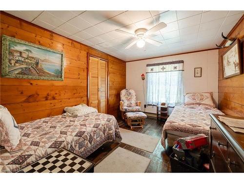 3052 Maple Avenue, Ridgeway, ON - Indoor Photo Showing Bedroom