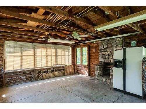 910 Bernard Avenue, Ridgeway, ON - Indoor Photo Showing Basement