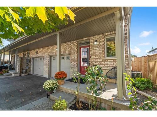 17-380 Lake Street, Grimsby, ON - Outdoor With Deck Patio Veranda