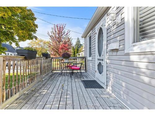 30 Argyle Crescent, St. Catharines, ON - Outdoor With Deck Patio Veranda With Exterior