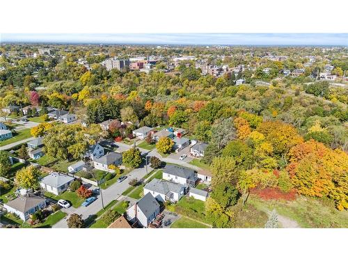 30 Argyle Crescent, St. Catharines, ON - Outdoor With View