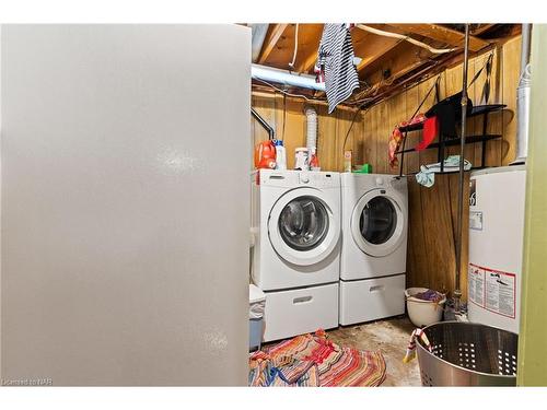 93 Silvan Drive, Welland, ON - Indoor Photo Showing Laundry Room