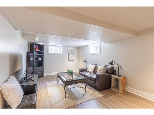 15 Rosewood Avenue, Welland, ON - Indoor Photo Showing Basement