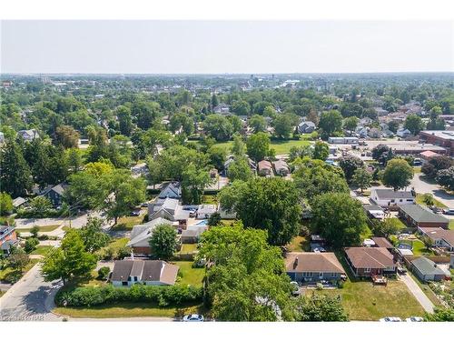 15 Rosewood Avenue, Welland, ON - Outdoor With View