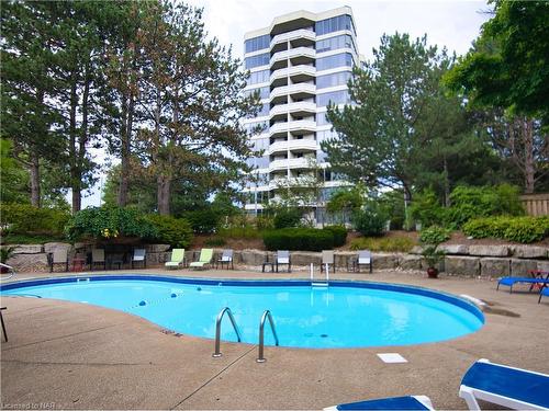 901-81 Scott Street, St. Catharines, ON - Outdoor With In Ground Pool With Backyard