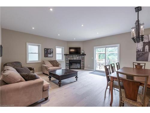 681 Warner Road, Niagara-On-The-Lake, ON - Indoor With Fireplace