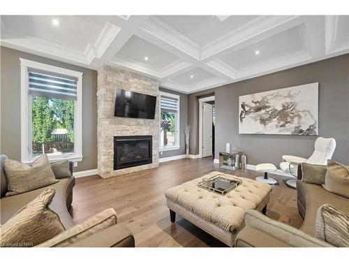 34 Angels Drive, St. Davids, ON - Indoor Photo Showing Living Room With Fireplace