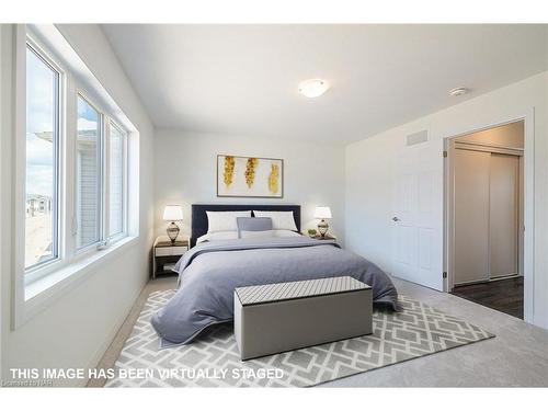 20 Brighton Lane, Thorold, ON - Indoor Photo Showing Bedroom