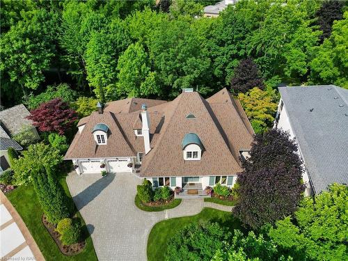 18 Park Court, Niagara-On-The-Lake, ON - Outdoor