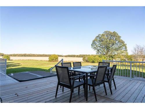 4692 Gilmore Road, Stevensville, ON - Outdoor With Deck Patio Veranda With Exterior