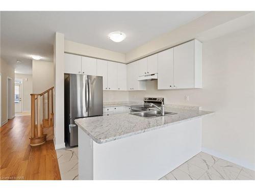 95 Keelson Street, Welland, ON - Indoor Photo Showing Kitchen With Double Sink