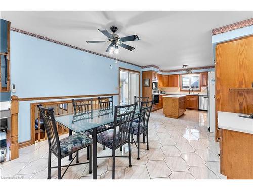 7737 Mount Carmel Boulevard, Niagara Falls, ON - Indoor Photo Showing Dining Room