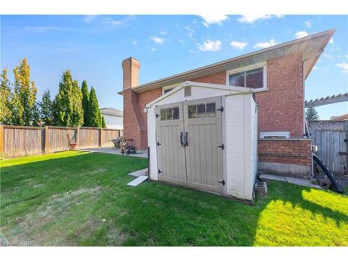 7737 Mount Carmel Boulevard, Niagara Falls, ON - Outdoor