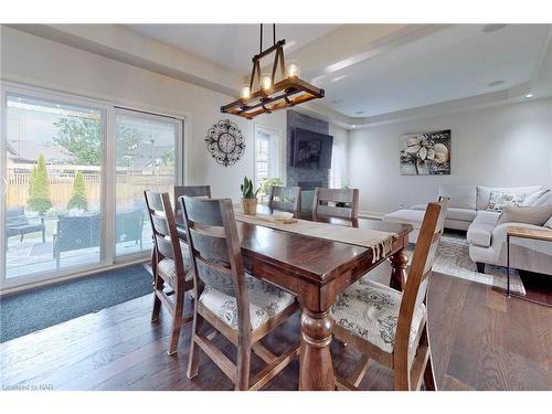 56 Calista Drive, Welland, ON - Indoor Photo Showing Dining Room