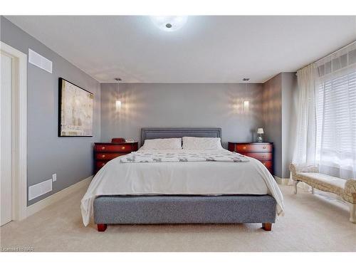 56 Calista Drive, Welland, ON - Indoor Photo Showing Bedroom