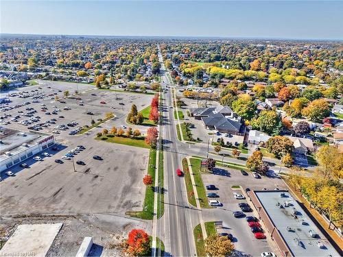 106-189 Dorchester Boulevard, St. Catharines, ON - Outdoor With View