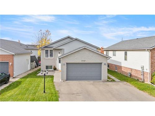 7717 Ascot Circle, Niagara Falls, ON - Outdoor