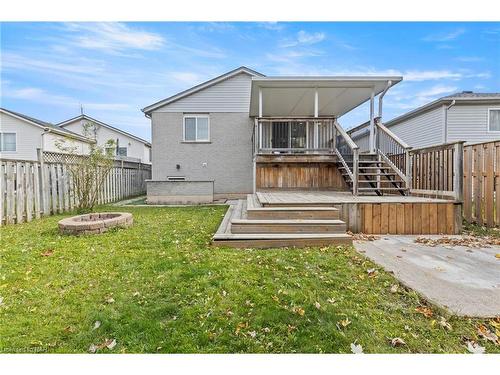 7717 Ascot Circle, Niagara Falls, ON - Outdoor With Deck Patio Veranda With Exterior