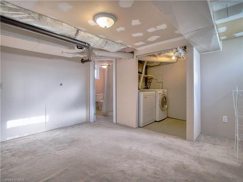 11 Hazel Street, St. Catharines, ON - Indoor Photo Showing Laundry Room