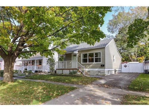 26 Doncaster Boulevard, St. Catharines, ON - Outdoor With Facade