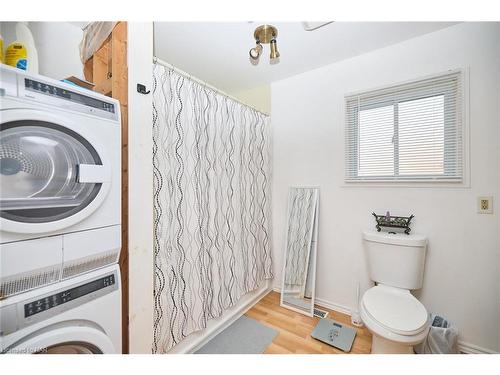 1463 Phillips Street, Fort Erie, ON - Indoor Photo Showing Laundry Room