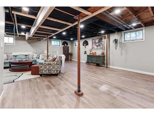 16 Hazelwood Avenue, Grimsby, ON - Indoor Photo Showing Basement